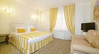 Гостиница Вилла Марина Краснодар Улучшенный двухместный номер с 1 кроватью-1